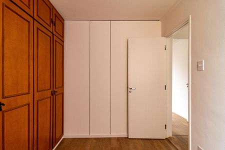 Quarto 2 de apartamento para alugar com 2 quartos, 65m² em Pompeia, São Paulo