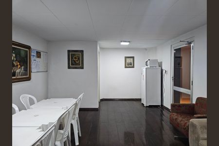 Apartamento para alugar com 65m², 2 quartos e sem vaga Apartamento para alugar com 65m², 2 quartos e sem vagaÁrea comum - Salão de festas