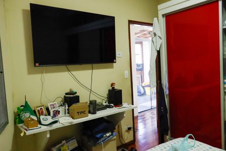 Casa à venda com 250m², 4 quartos e 1 vaga Casa à venda com 250m², 4 quartos e 1 vagaQuarto 1