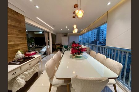 Apartamento à venda com 3 quartos, 137m² em Vila Regente Feijó, São Paulo