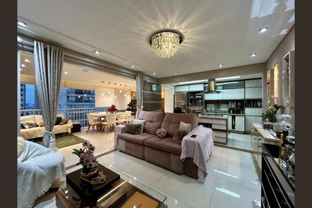 Apartamento à venda com 3 quartos, 137m² em Vila Regente Feijó, São Paulo