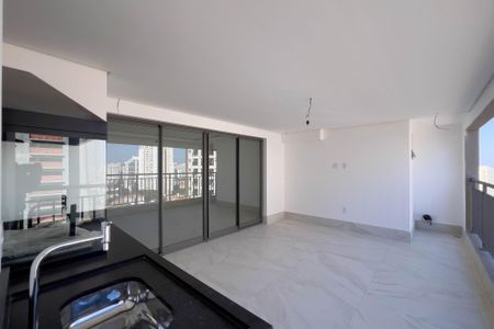 Varanda de apartamento à venda com 3 quartos, 125m² em Vila Dom Pedro I, São Paulo