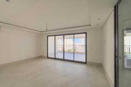 Apartamento à venda com 125m², 3 quartos e 2 vagasSala