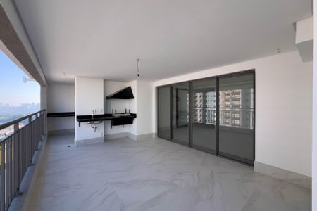 Apartamento à venda com 125m², 3 quartos e 2 vagasVaranda