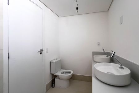 Apartamento à venda com 125m², 3 quartos e 2 vagasBanheiro da Suíte 1