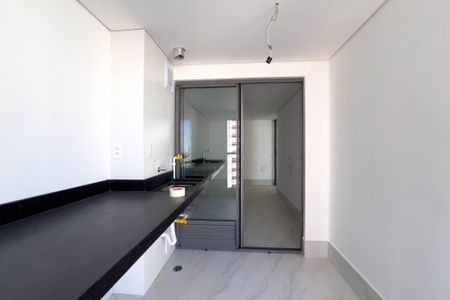 Apartamento à venda com 125m², 3 quartos e 2 vagasÁrea de serviço