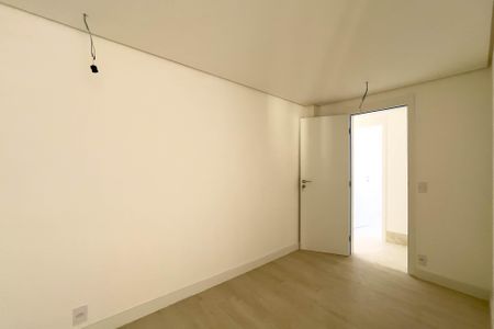 Apartamento à venda com 125m², 3 quartos e 2 vagasSuíte 1