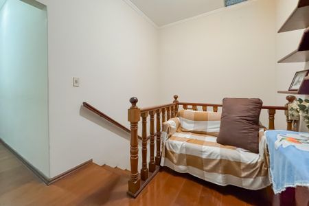 Casa à venda com 194m², 3 quartos e 2 vagasEscada