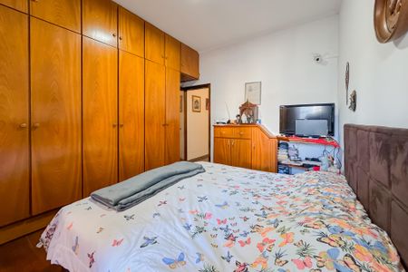 Casa à venda com 194m², 3 quartos e 2 vagasSuíte 1