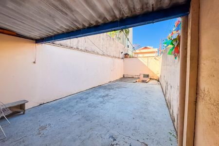 Casa à venda com 194m², 3 quartos e 2 vagasEdícula