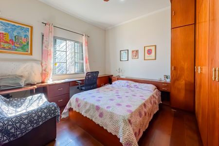 Casa à venda com 194m², 3 quartos e 2 vagasSuíte 3