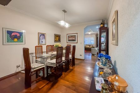 Casa à venda com 194m², 3 quartos e 2 vagasSala de Jantar