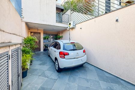 Casa à venda com 194m², 3 quartos e 2 vagasGaragem