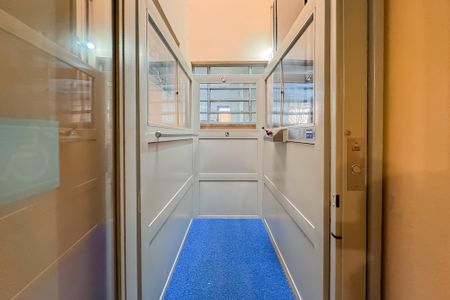 Casa à venda com 194m², 3 quartos e 2 vagasSuíte 2 - Elevador