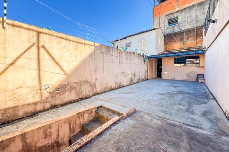 Casa à venda com 194m², 3 quartos e 2 vagasEdícula