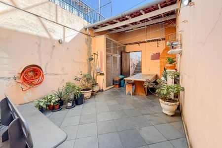 Casa à venda com 194m², 3 quartos e 2 vagasÁrea Externa e Churrasqueira
