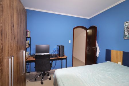 Quarto 1 de casa à venda com 3 quartos, 208m² em Jardim Ana Maria, Santo André