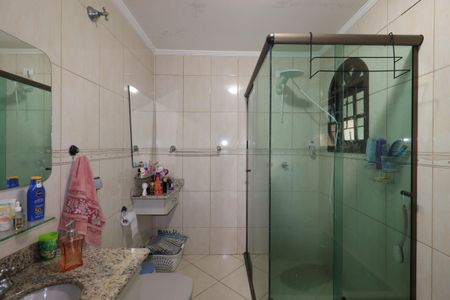 Casa à venda com 208m², 3 quartos e 2 vagasBanheiro da Suíte