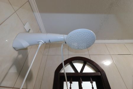 Casa à venda com 208m², 3 quartos e 2 vagasBanheiro da Suíte
