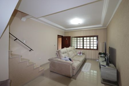 Sala de casa à venda com 3 quartos, 208m² em Jardim Ana Maria, Santo André