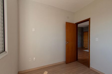 Apartamento para alugar com 47m², 2 quartos e 1 vaga Apartamento para alugar com 47m², 2 quartos e 1 vagaQuarto 1
