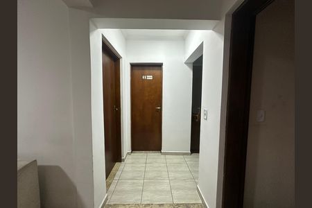 Casa para alugar com 250m², 3 quartos e 3 vagas Casa para alugar com 250m², 3 quartos e 3 vagasCorredor