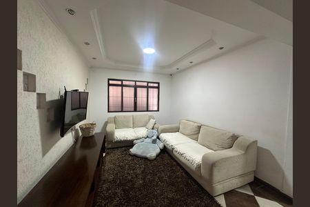 Casa para alugar com 250m², 3 quartos e 3 vagas Casa para alugar com 250m², 3 quartos e 3 vagasSala