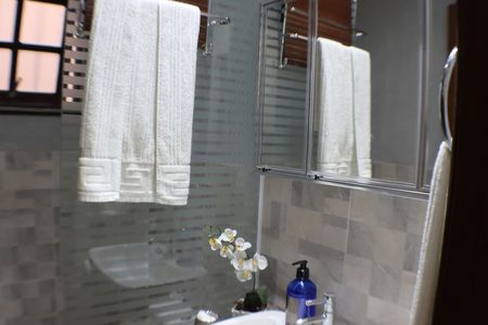 Casa para alugar com 250m², 3 quartos e 3 vagas Casa para alugar com 250m², 3 quartos e 3 vagasBanheiro