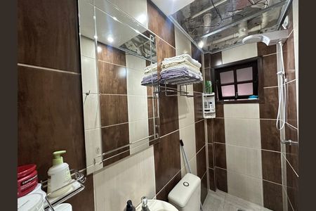 Casa para alugar com 250m², 3 quartos e 3 vagas Casa para alugar com 250m², 3 quartos e 3 vagasBanheiro