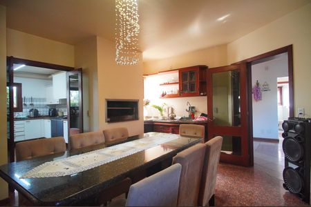 Casa à venda com 594m², 2 quartos e 3 vagasSala de Jantar