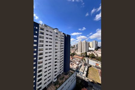 Apartamento à venda com 55m², 2 quartos e 1 vagaSala - vista da sacada 