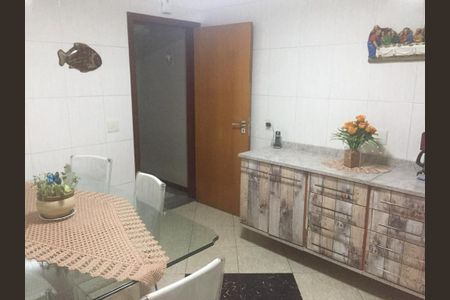 Cozinha de casa à venda com 3 quartos, 230m² em Vila Prudente, São Paulo