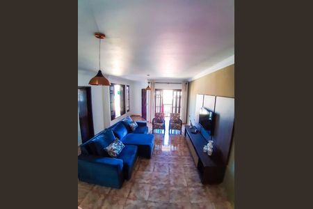 Casa à venda com 3 quartos, 307m² em Parque das Nações, Santo André