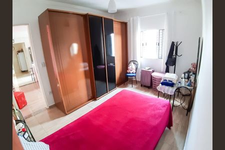 Casa à venda com 3 quartos, 307m² em Parque das Nações, Santo André