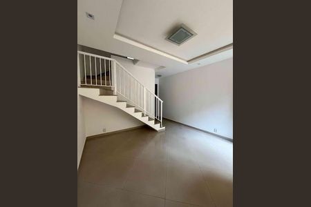 Casa à venda com 2 quartos, 100m² em Freguesia (Jacarepaguá), Rio de Janeiro