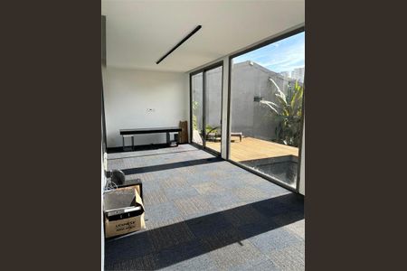 Casa à venda com 4 quartos, 350m² em Brooklin, São Paulo