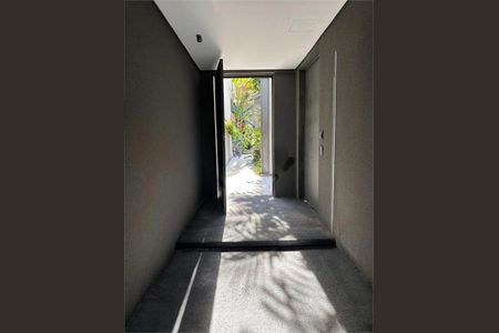 Casa à venda com 350m², 4 quartos e 4 vagas