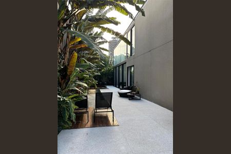 Casa à venda com 350m², 4 quartos e 4 vagas