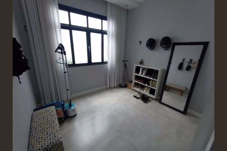 Casa à venda com 5 quartos, 350m² em Anil, Rio de Janeiro