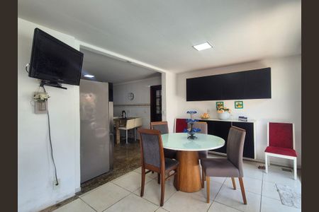 Casa à venda com 600m², 4 quartos e 5 vagasCopa