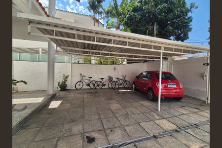 Casa à venda com 600m², 4 quartos e 5 vagasGaragem