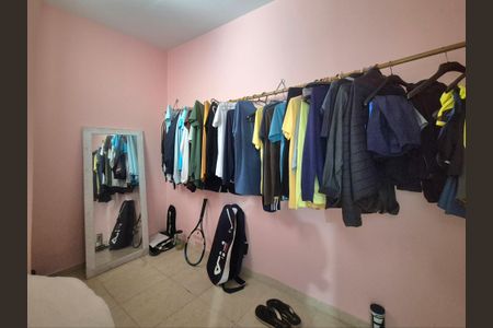 Casa à venda com 600m², 4 quartos e 5 vagasCloset Suíte 4