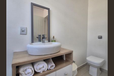 Casa à venda com 600m², 4 quartos e 5 vagasBanheiro da Suíte 5