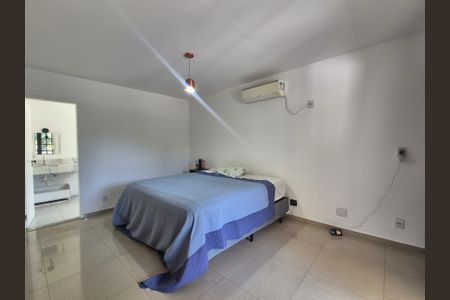 Casa à venda com 600m², 4 quartos e 5 vagasSuíte 4