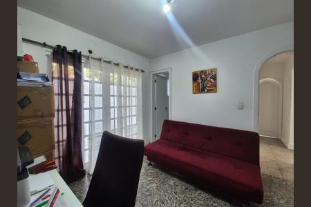 Casa à venda com 600m², 4 quartos e 5 vagasSuíte 1