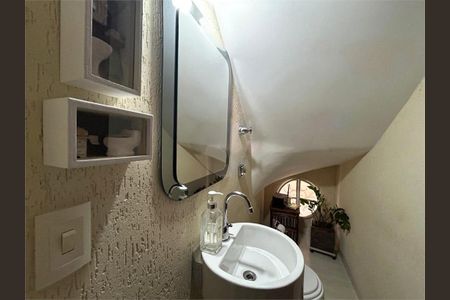 Casa à venda com 3 quartos, 140m² em Chácara Santo Antônio (Zona Sul), São Paulo