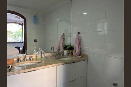 Casa à venda com 3 quartos, 140m² em Chácara Santo Antônio (Zona Sul), São Paulo