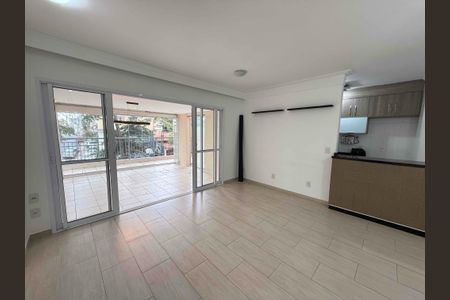 Apartamento à venda com 107m², 2 quartos e 2 vagas