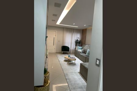 Casa à venda com 3 quartos, 168m² em Cidade Mãe do Céu, São Paulo