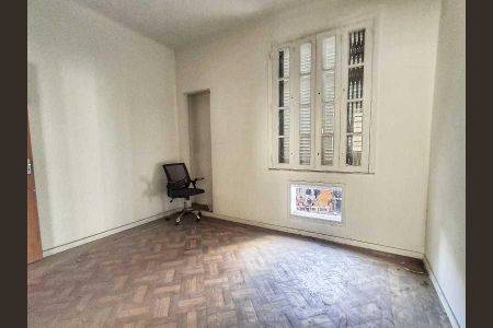 Casa à venda com 297m², 6 quartos e 1 vaga